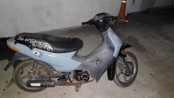 Capturan una moto robada en 2020 en Martín Fierro