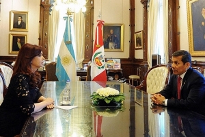 Cristina anunció que planteará el tema de la deuda soberana en la cumbre de la Unasur 