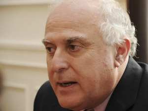 Para Lifschitz sería "otro paso adelante para Santa Fe" adoptar el voto electrónico 
