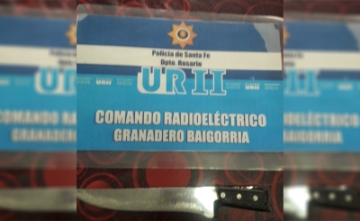 Joven es arrestado por portar arma blanca