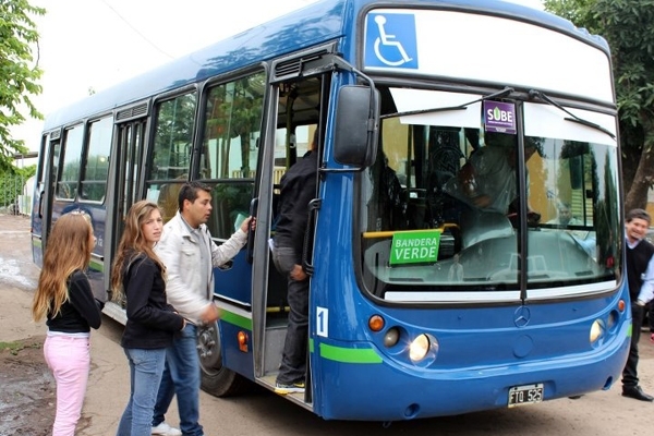 Se dieron a conocer los horarios de los colectivos locales