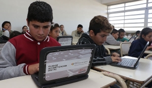 La Fundación NBSF entregó equipamiento digital a 14 escuelas de la ciudad de Santa Fe
