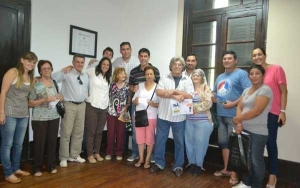 El municipio de Baigorria entregó una moto 0KM y un viaje a Cataratas a los contribuyentes que están al día