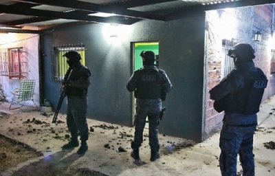 Allanamiento en barrio Los Robles