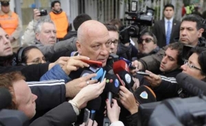 Tras votar, Bonfatti afirmó: "Este es mi peor momento como gobernador"