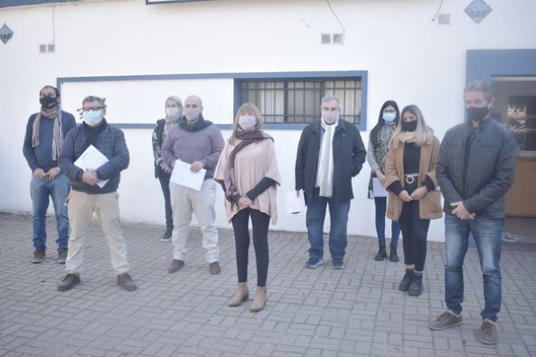 Reunión entre concejales y educadores en el marco de la Campaña "Ley de Conectividad para todos los santafesinos y santafesinas