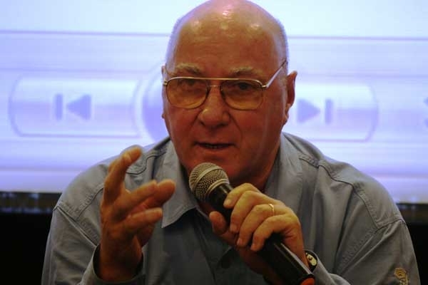 El reconocido dirigente Raúl Carignano encabezará la lista de 100% Santafesino     