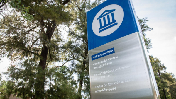Se habilitan cajeros automáticos en el edificio del Banco Nación