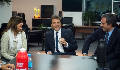 Cachi Martínez y su equipo se reunieron con Sergio Massa para analizar la estrategia para las elecciones de junio