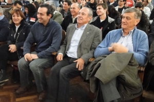 “La República y las instituciones no pueden quedar al arbitrio un grupo político”