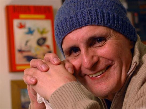 Despiden a Leonardo Favio en el cementerio de Chacarita 