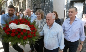Bonfatti convocó a los socialistas a “seguir el camino y el ejemplo” de Estévez Boero