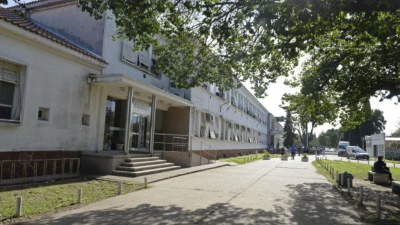 Una mujer embarazada está grave tras ingresar al Eva Perón con quemaduras: detuvieron a su pareja