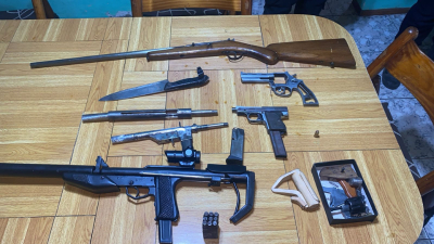 Piden prisión domiciliaria para un hombre con cáncer imputado por tenencia de armas en Baigorria