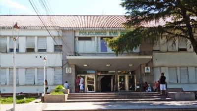 Tres detenidos por un asesinato en Camino Muerto