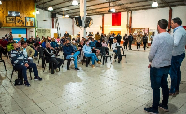Nueva calle Los Andes: presentación de la obra en "La Tacuara"