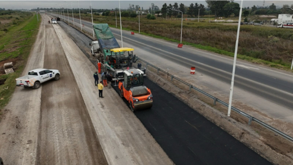 Avanza a buen ritmo la obra del tercer carril de la autopista Rosario-Santa Fe