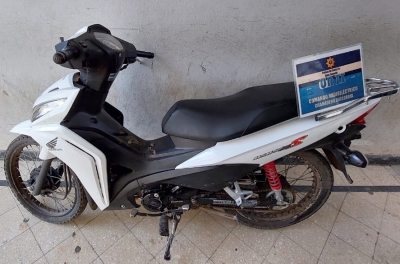 Recuperan moto robada