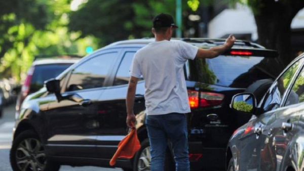 El Municipio recuerda que está prohibida la actividad de cuidacoches y limpiavidrios en Baigorria